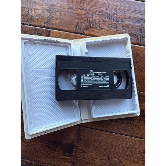Disney Schoolhouse Rock Multiplication Rock 25th Anniversary Collection VHS Tape - Picture 5 of 5
